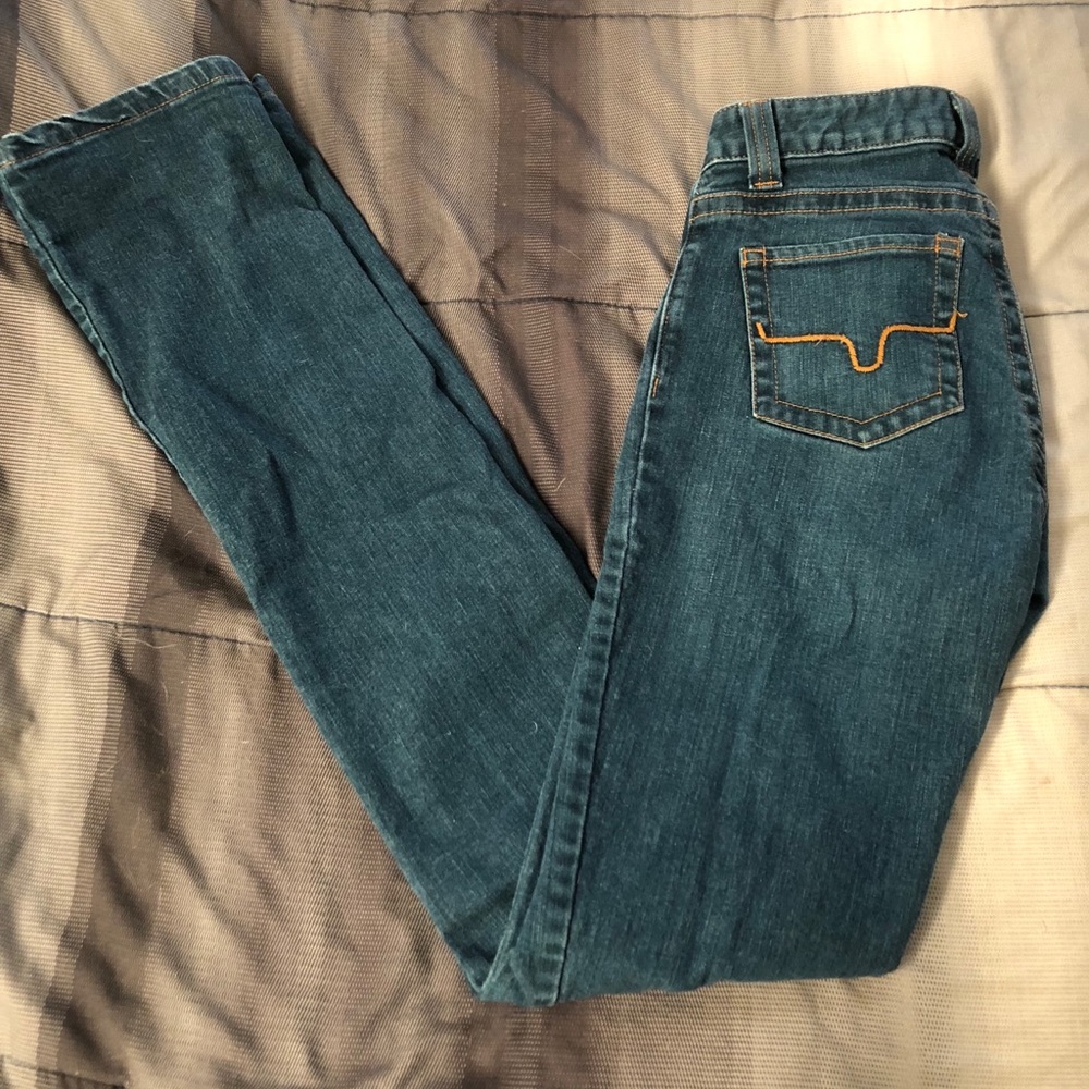 Betty Seventeen bootcut jeans